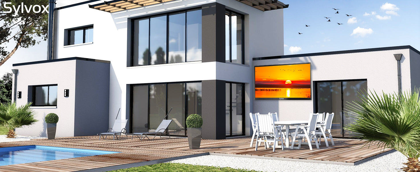 QLED Google TV—Best Outdoor TV UK (2024 Pool Pro Qled 2.0 Series)