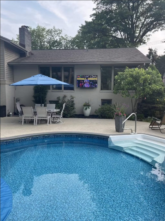 Outdoor TV