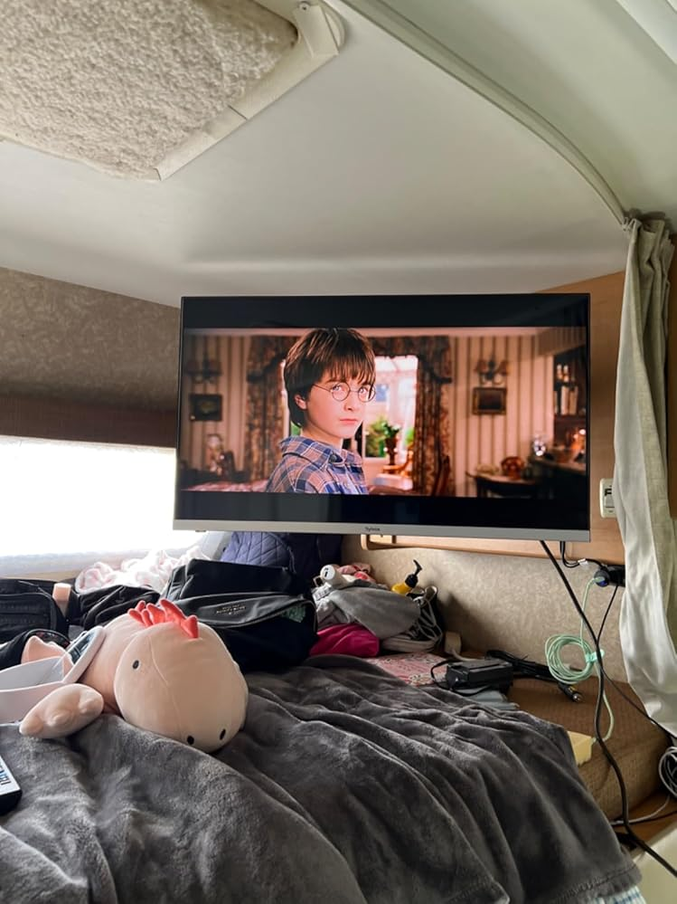 32" Smart 12V RV TV - Limo Series (With DVD Combo)